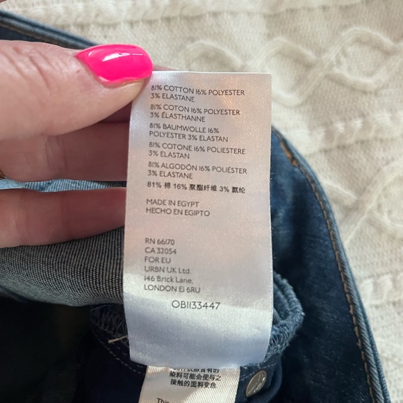 We the Free Designer medium  Wash Distressed Women's Jeans Size 31 - Picture 11 of 16